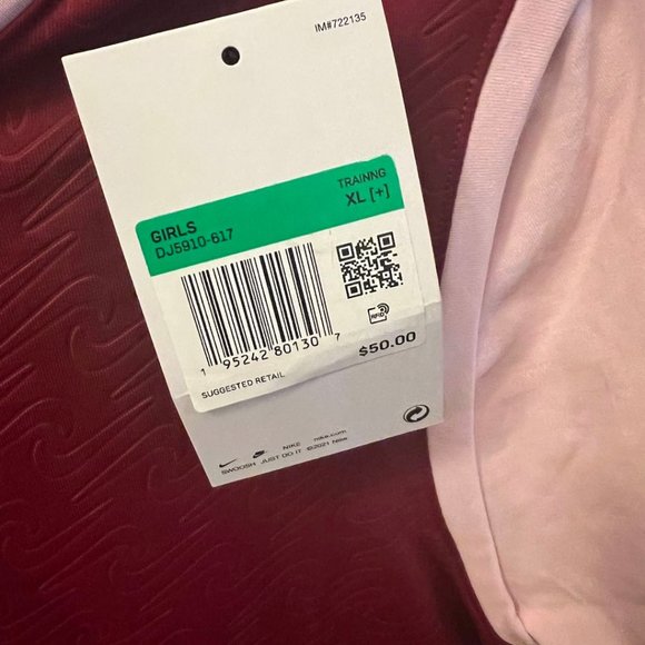 Nike XL Dry-Fit Training Top for Girl - Picture 6 of 6